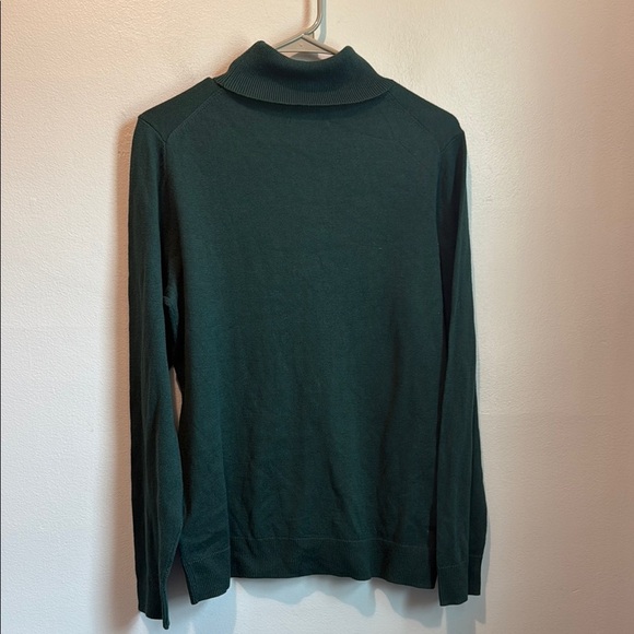 Amazon Essentials Large Emerald Green Turtleneck Sweater - Picture 8 of 10